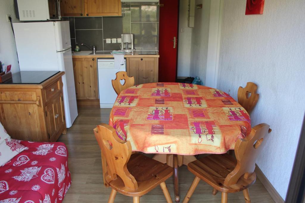 Appartement Superdevoluy les 4 Geants hotel pied des pistes