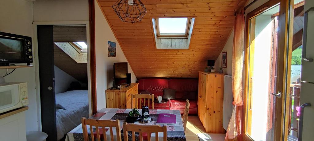 Appartement T2 a BERNEX avec WiFi vue sur montagne appartement pied des pistes 4