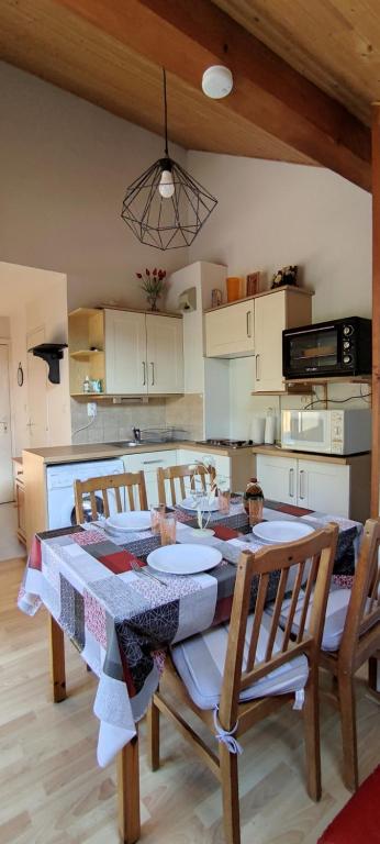 Appartement T2 a BERNEX avec WiFi vue sur montagne appartement pied des pistes 9