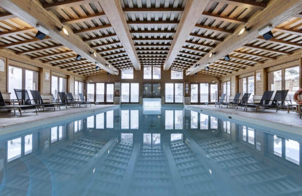 Appartement T3 ARC 1950 skis aux pieds Sauna Hammam Jacuzzi appartement pied des pistes 3