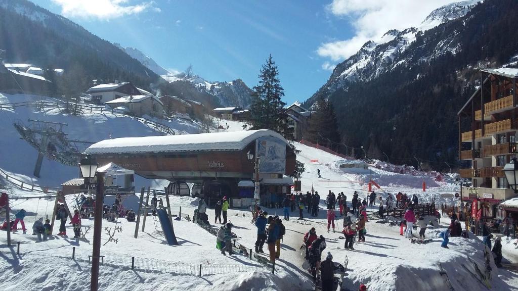Appartement Valfrejus 5 personnes au pied des pistes appartement pied des pistes 13