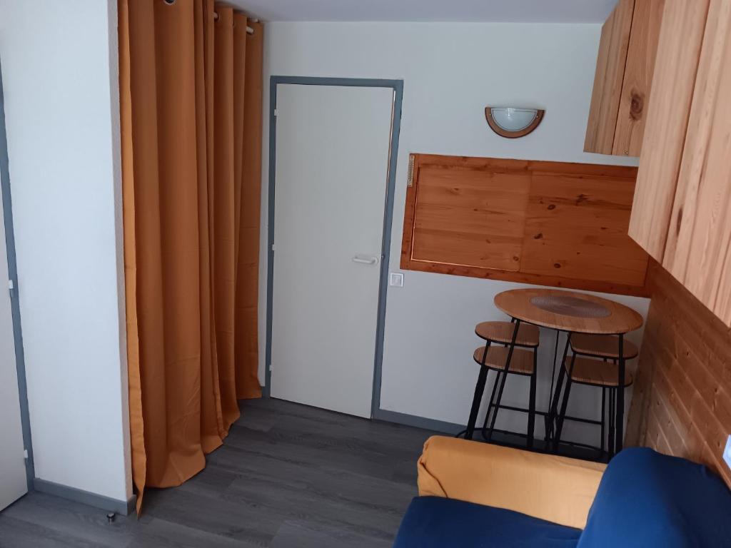 Appartement Valfrejus Les Melezets1 21m2 centre station appartement pied des pistes 14