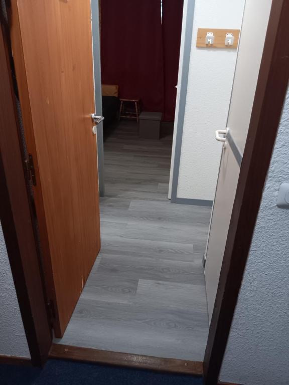 Appartement Valfrejus Les Melezets1 21m2 centre station appartement pied des pistes 17