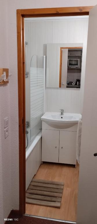 Appartement Valfrejus Les Melezets1 21m2 centre station appartement pied des pistes 2