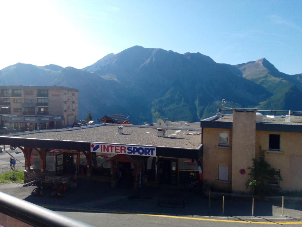 Appartement pied des pistes avec balcon vue 6 personnes appartement pied des pistes 8
