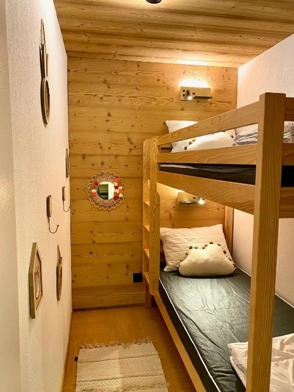 Appartement renove 2 chambres vue pistes parking privatif appartement pied des pistes 6