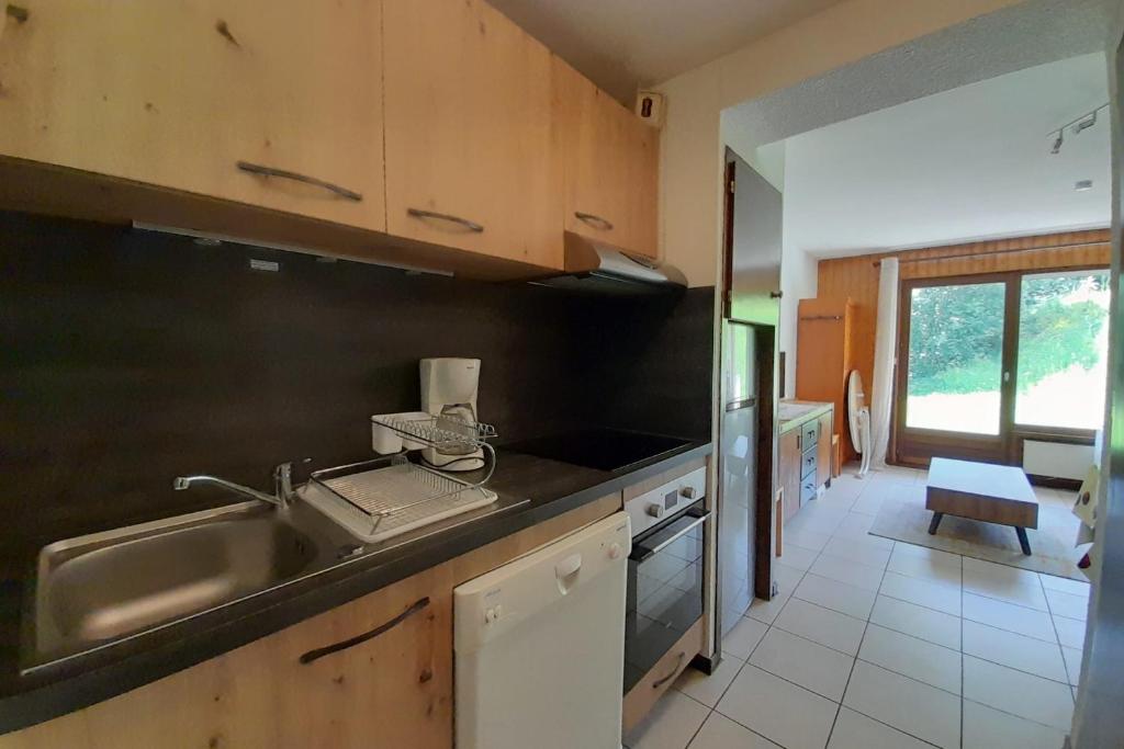 Appartement sur les PISTES pour 6 a La Clusaz appartement pied des pistes 2