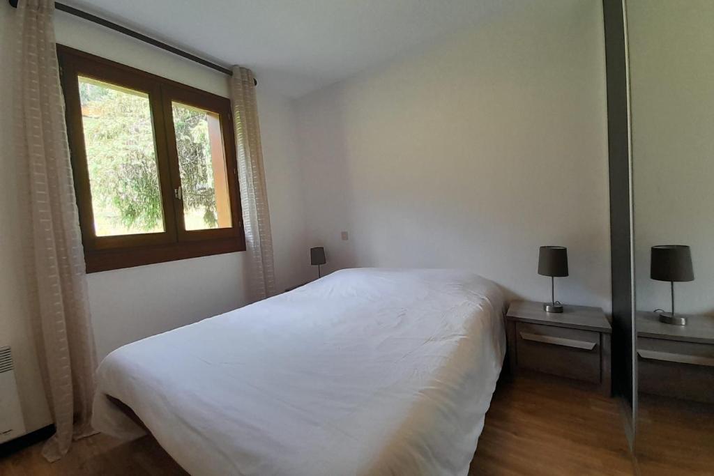 Appartement sur les PISTES pour 6 a La Clusaz appartement pied des pistes 4