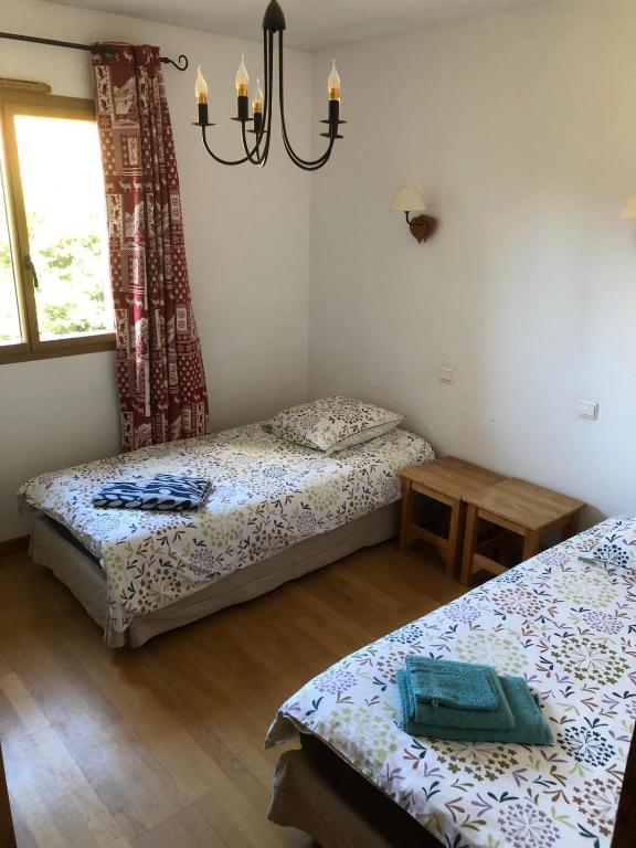 Appartement tout confort Belle vue sur le Cambre dAze appartement pied des pistes 10