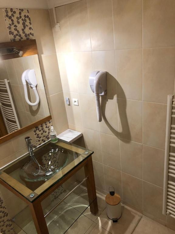Appartement tout confort Belle vue sur le Cambre dAze appartement pied des pistes 7