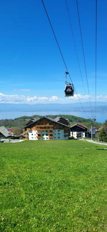 Appartement tout confort montagne et lac Leman appartement pied des pistes