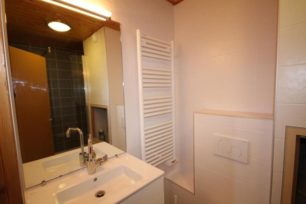 Appt 45 pers. Les Saisies front de neige appartement pied des pistes 2