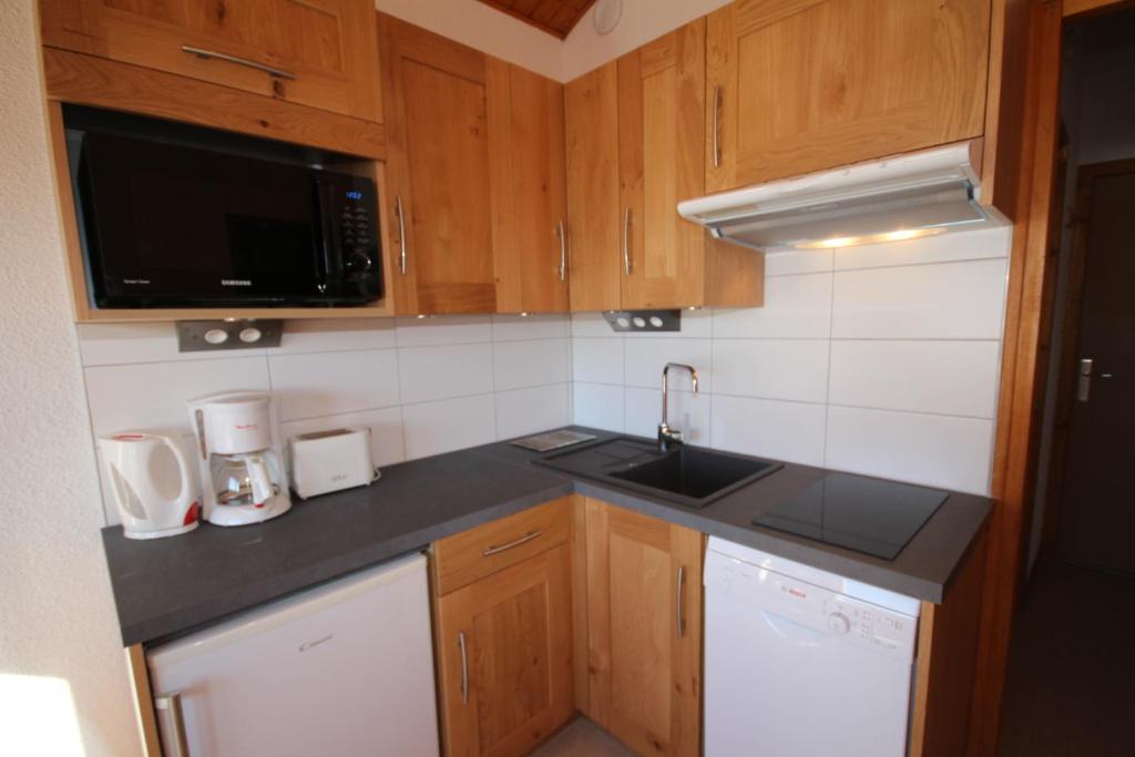 Appt 45 pers. Les Saisies front de neige appartement pied des pistes 9