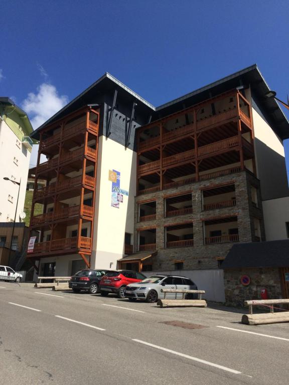 Appt Le CaribouLa Mongie appartement pied des pistes 18