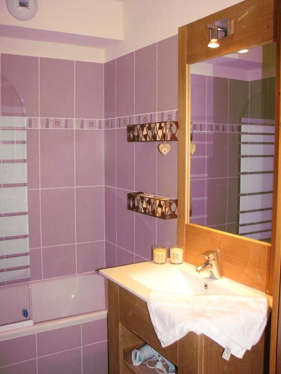 Appt Le Hameau Des Rennes 4 etoiles Pieds des pistes Piscine Interieure Exterieure appartement pied des pistes 2