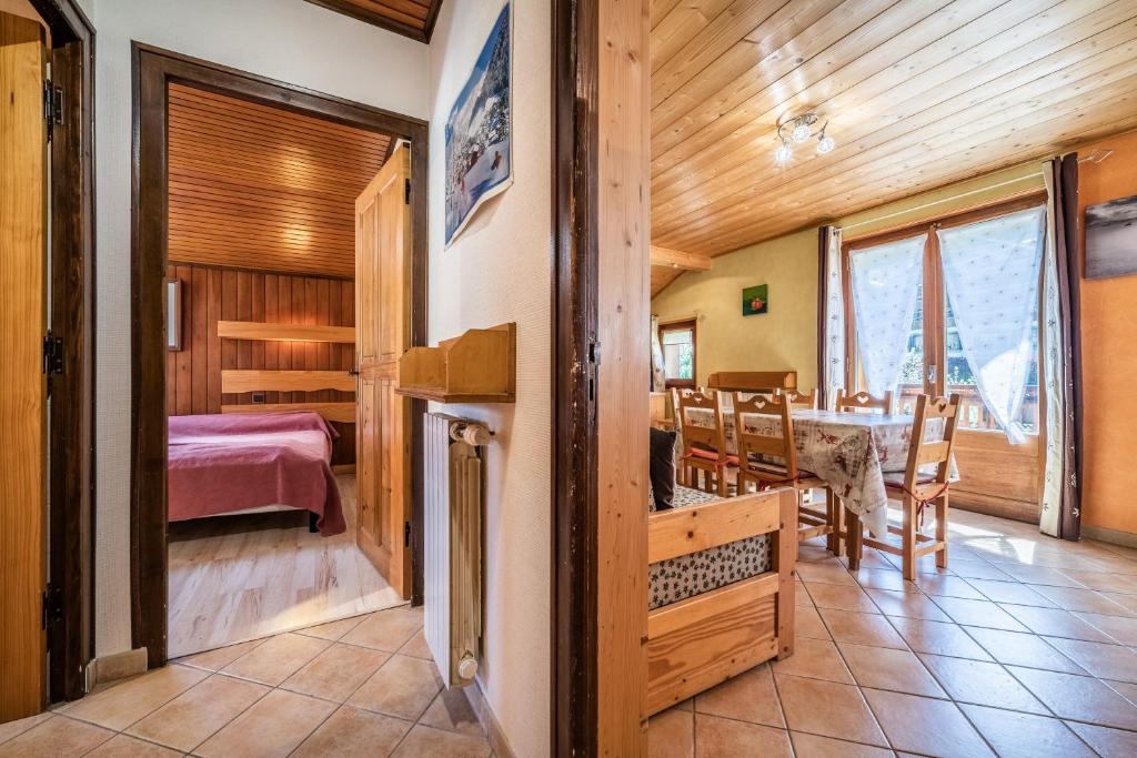 Apt Chenives 1 Morzine appartement pied des pistes 1