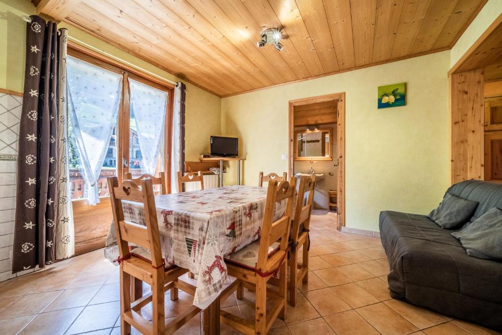 Apt Chenives 2 Morzine appartement pied des pistes 10