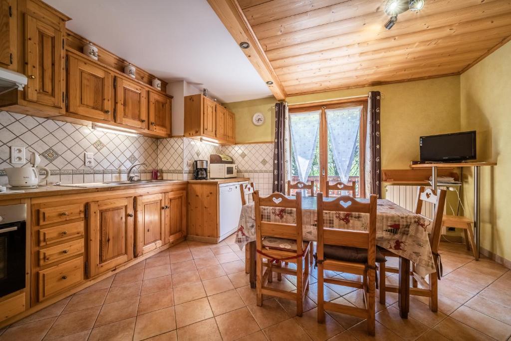 Apt Chenives 2 Morzine appartement pied des pistes 3