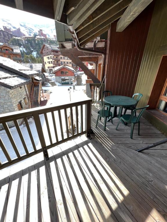 Arc 1950 Auberge Jerome 4 a 6p 1 chambre et 1 coin montagne separe appartement pied des pistes 12