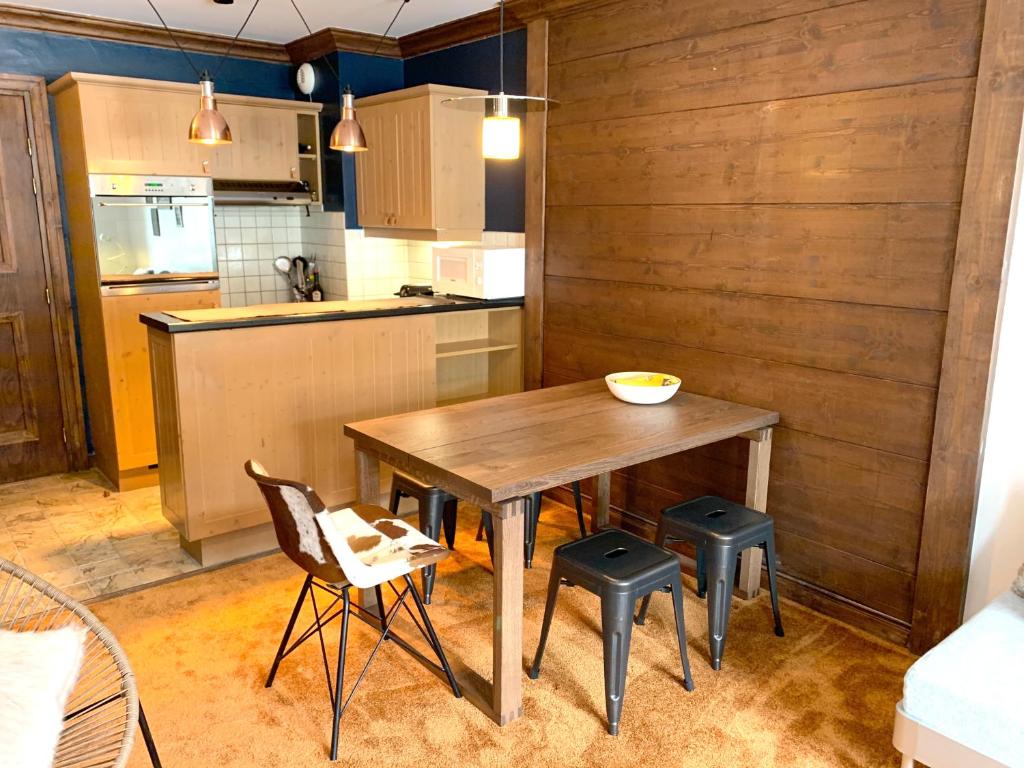 Arc 1950 Manoir Savoie Skis aux pieds appartement pied des pistes 9