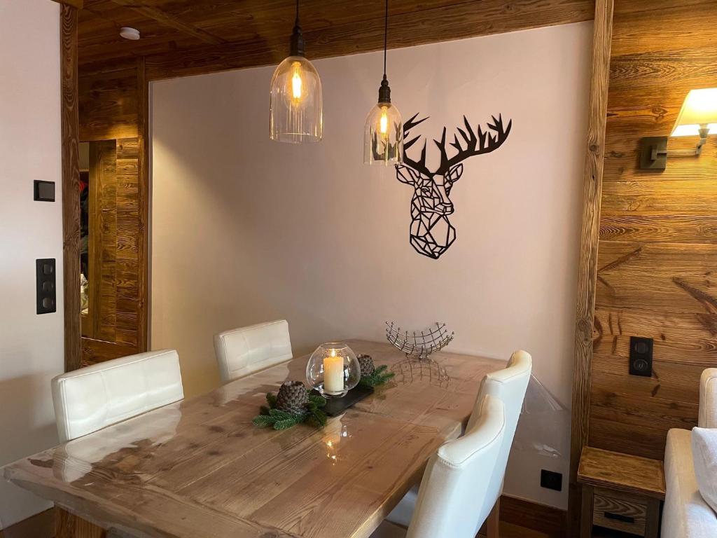 Arc 1950 appt luxe 2 4pers skis aux pieds SPA piscines interieure et exterieure sauna hammam appartement pied des pistes 7