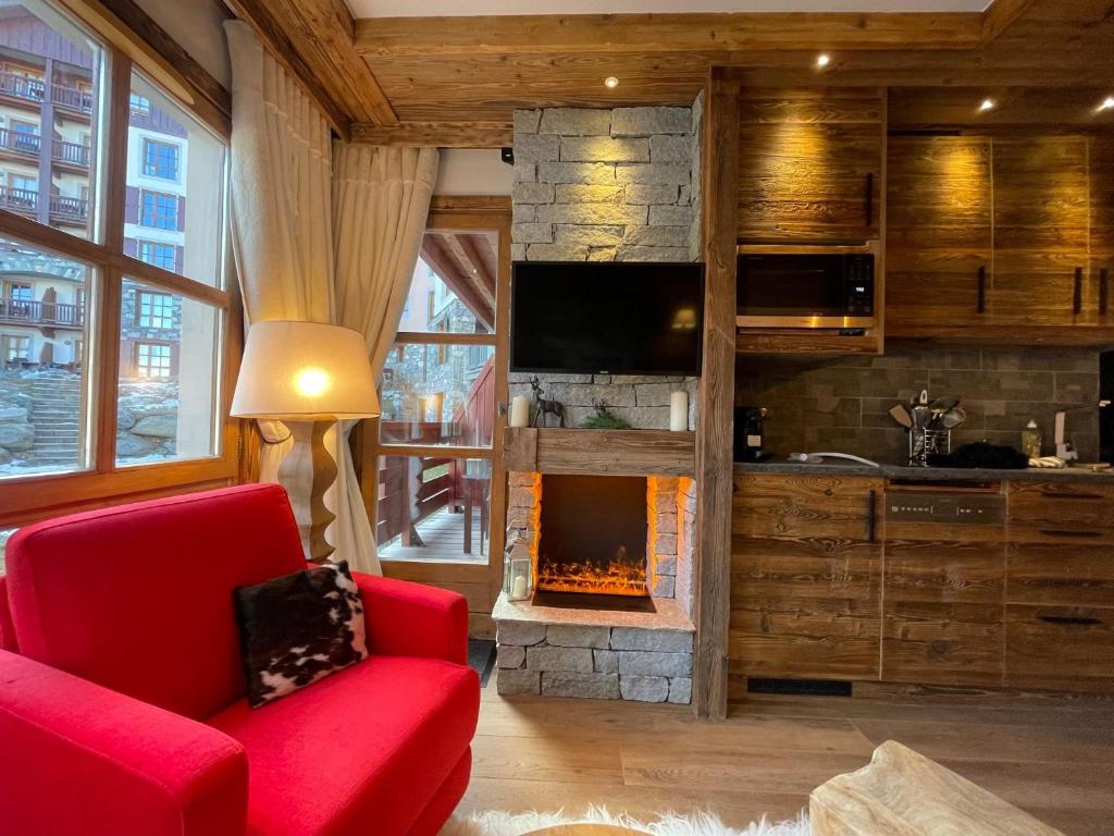 Arc 1950 appt luxe 2 4pers skis aux pieds SPA piscines interieure et exterieure sauna hammam appartement pied des pistes 8
