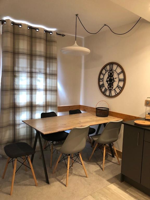 Arc1950 Prince Des Cimes appt 4 5 pers ski in out piscine interieure appartement pied des pistes 12