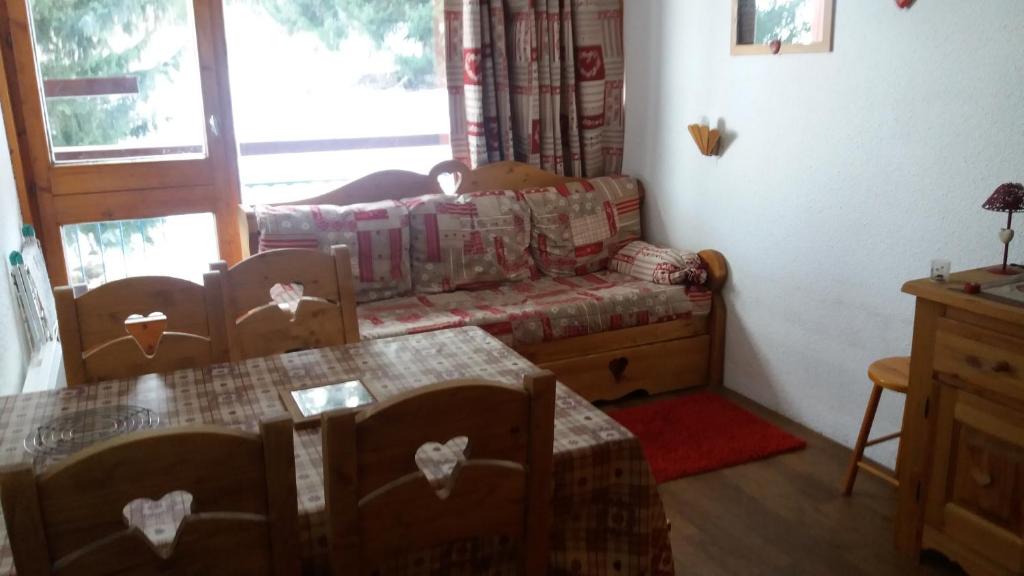 Arcs 1800 Belles Challes Studio 5 personnes appartement pied des pistes