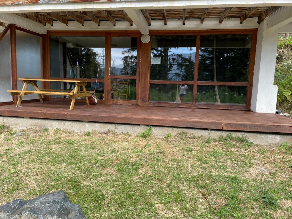 appartement au pied des pistes Au pays des marmottes Appartement 6 personnes plein sud sans vis à vis avec terrasse