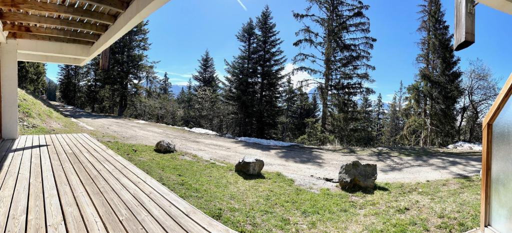 appartement au pied des pistes Au pays des marmottes Appartement 6 personnes plein sud sans vis à vis avec terrasse