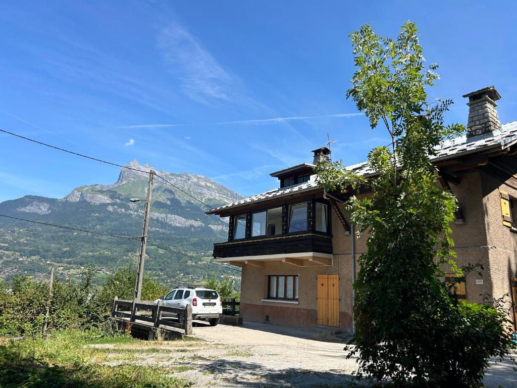 Au pied du telecabine gare St Gervais appartement pied des pistes 15