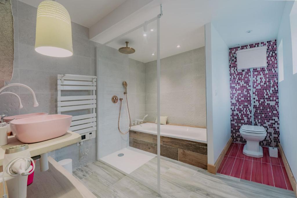 Au pied du telecabine gare St Gervais appartement pied des pistes 7