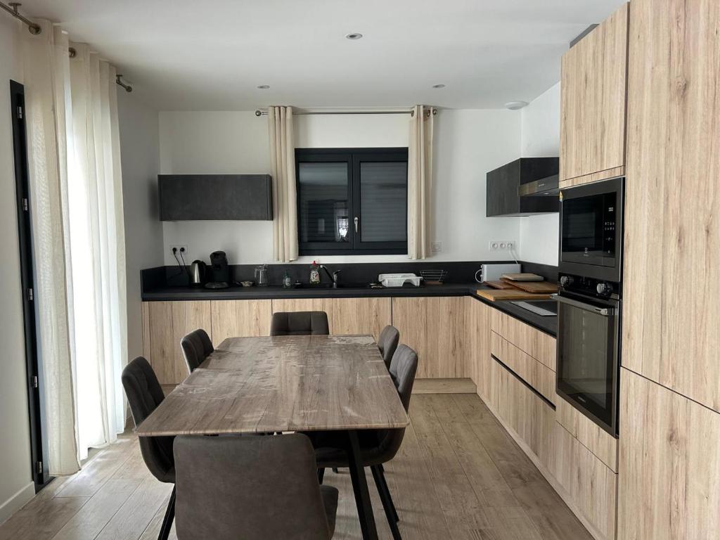 Aux pieds des pistes Appt A appartement pied des pistes 2