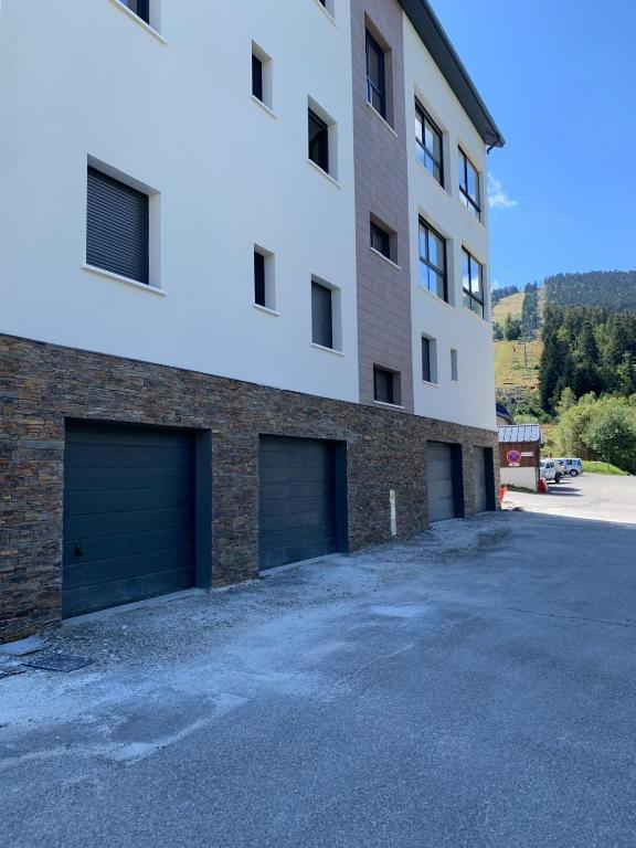 Aux pieds des pistes Appt A appartement pied des pistes