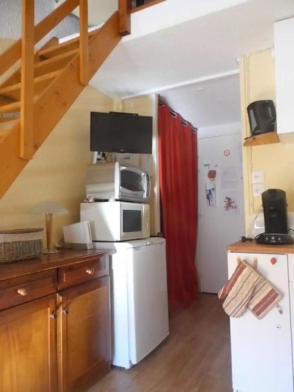 Azur Sancy Skis aux pieds appartement pied des pistes 3