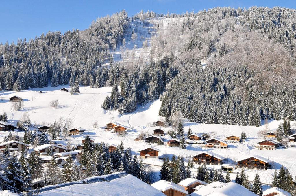 Azureva La Clusaz les Aravis hotel pied des pistes 14