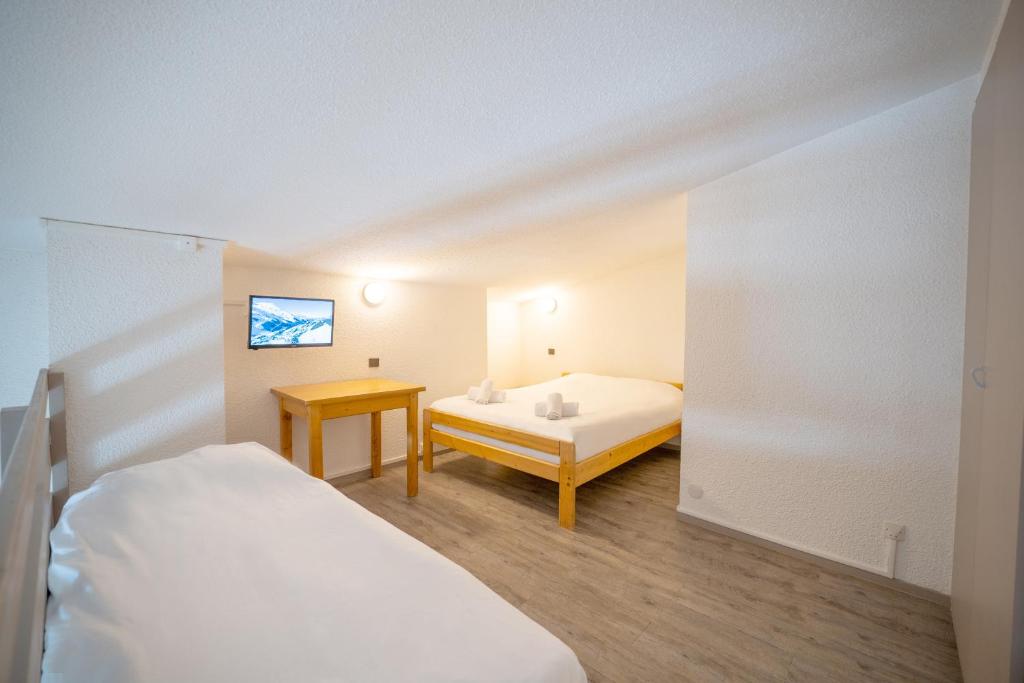 Azureva Les Menuires hotel pied des pistes 10