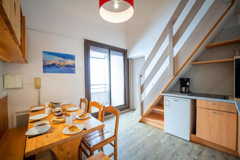 Azureva Les Menuires hotel pied des pistes 7