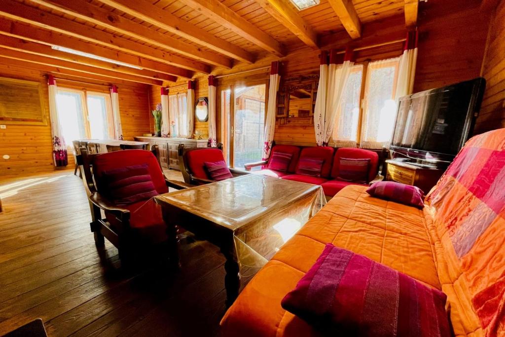 Beautiful chalet near the center of Briancon chalet pied des pistes 3