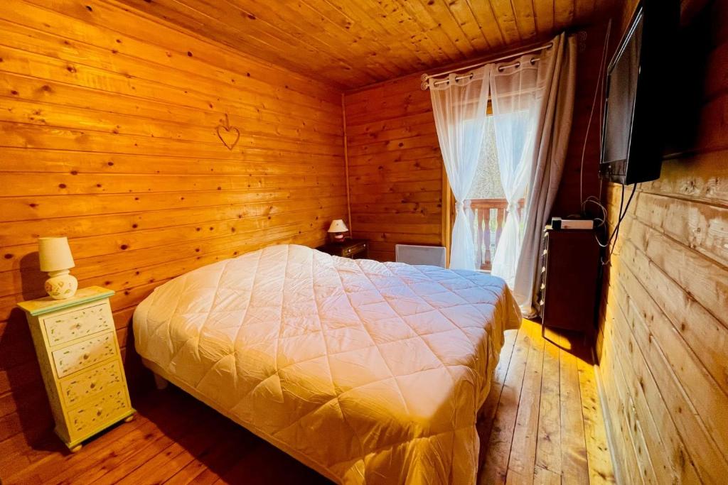 Beautiful chalet near the center of Briancon chalet pied des pistes 6