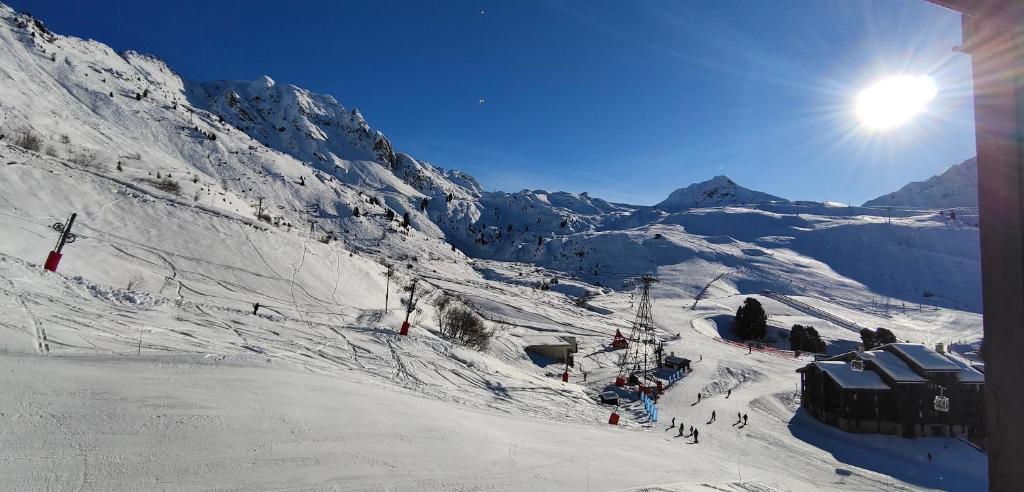 Bel appartement renove a Belle Plagne appartement pied des pistes