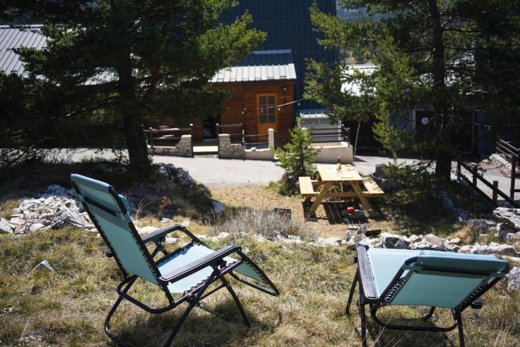Bel appartement type chalet avec balneo et jardin appartement pied des pistes 5