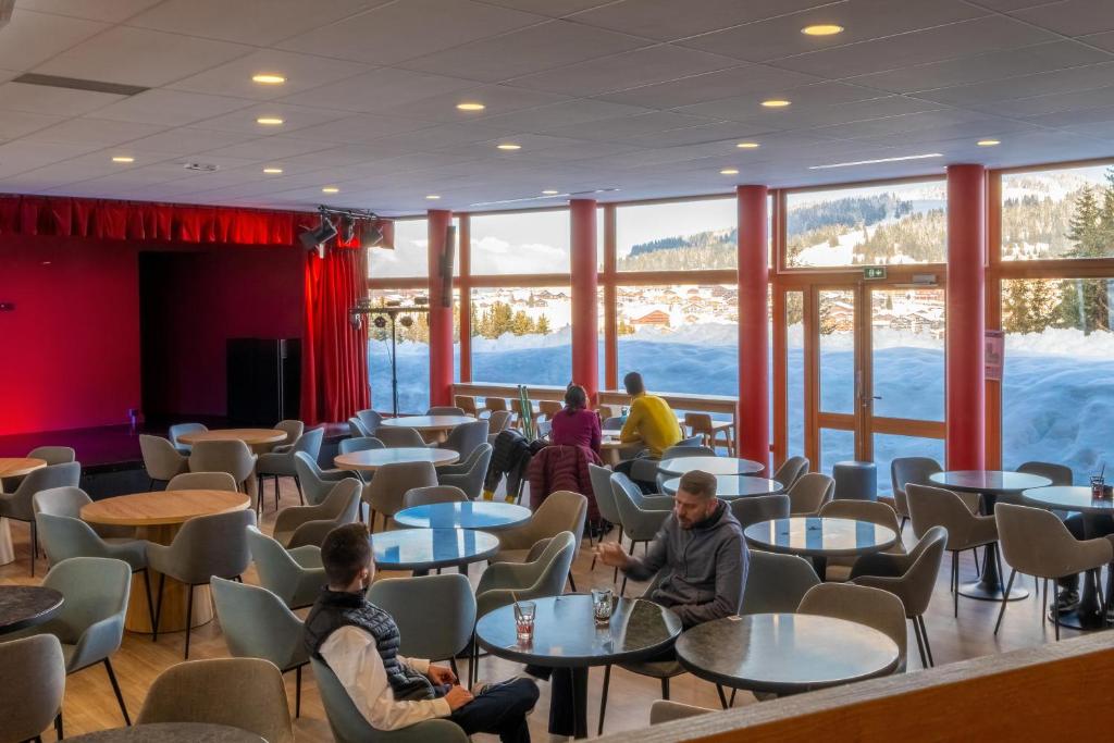 Belambra Clubs Les Saisies Les Embrunes Ski pass included hotel pied des pistes 10