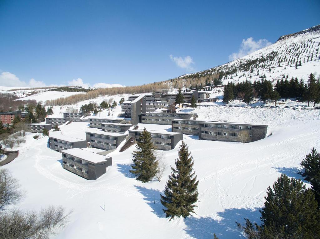 Belambra Clubs Superbesse Le Chambourguet hotel pied des pistes