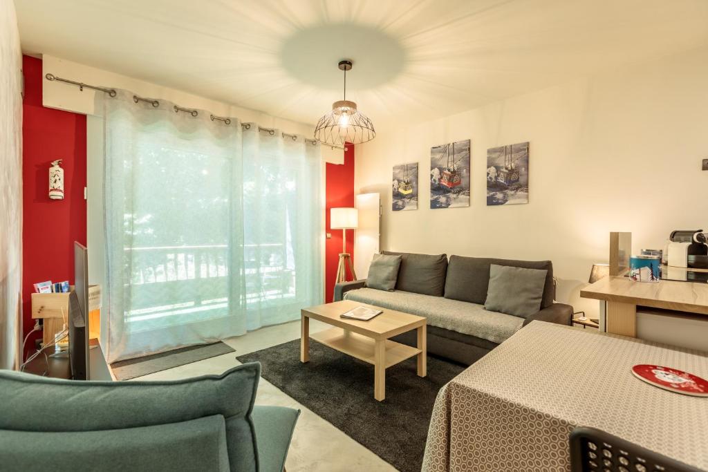 Bourg Saint Maurice Centre 45m2 prox Gare SNCF et Funiculaire appartement pied des pistes 3