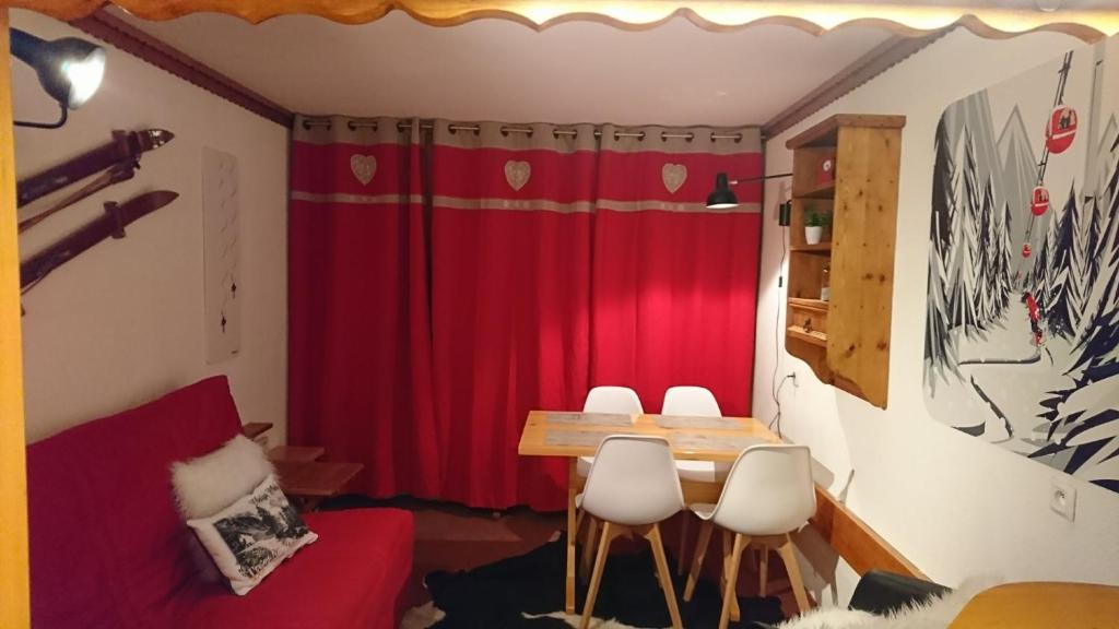 Bourg St Maurice les Arcs 1800 Les Lauzieres jolie vue nature espace bien etre plaisir paisible appartement pied des pistes 8