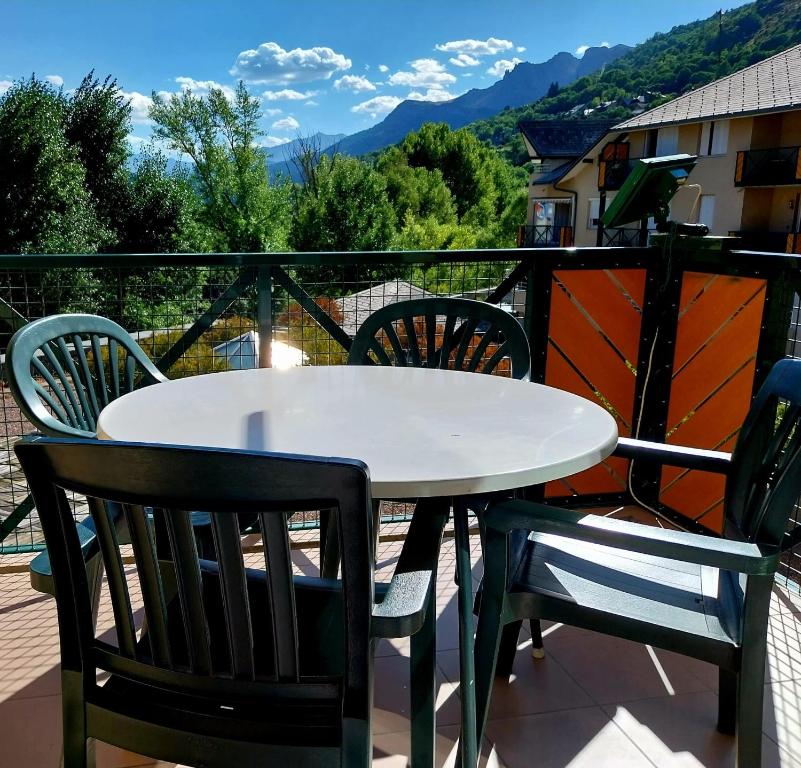 Briancon GRANDE TORINO SKYWAY appartement pied des pistes 8