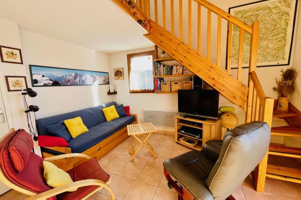 Bright cosy nest view La Salle les Alpes appartement pied des pistes