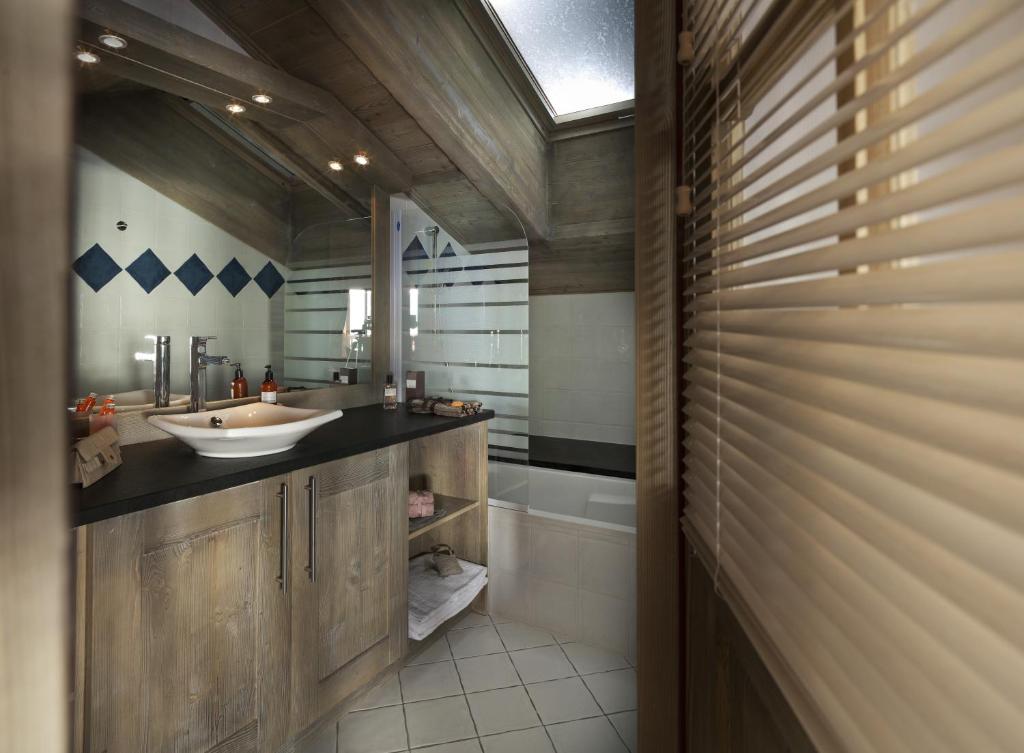 CGH Residences Spas Le Chalet des Dolines hotel pied des pistes 16