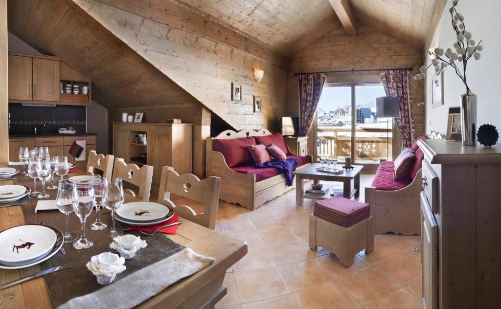 CGH Residences Spas Le Chalet des Dolines hotel pied des pistes 8